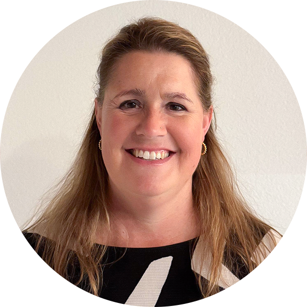 Sibylle Stierli, ausgebildete Lomi Lomi Masseurin in Thierachern